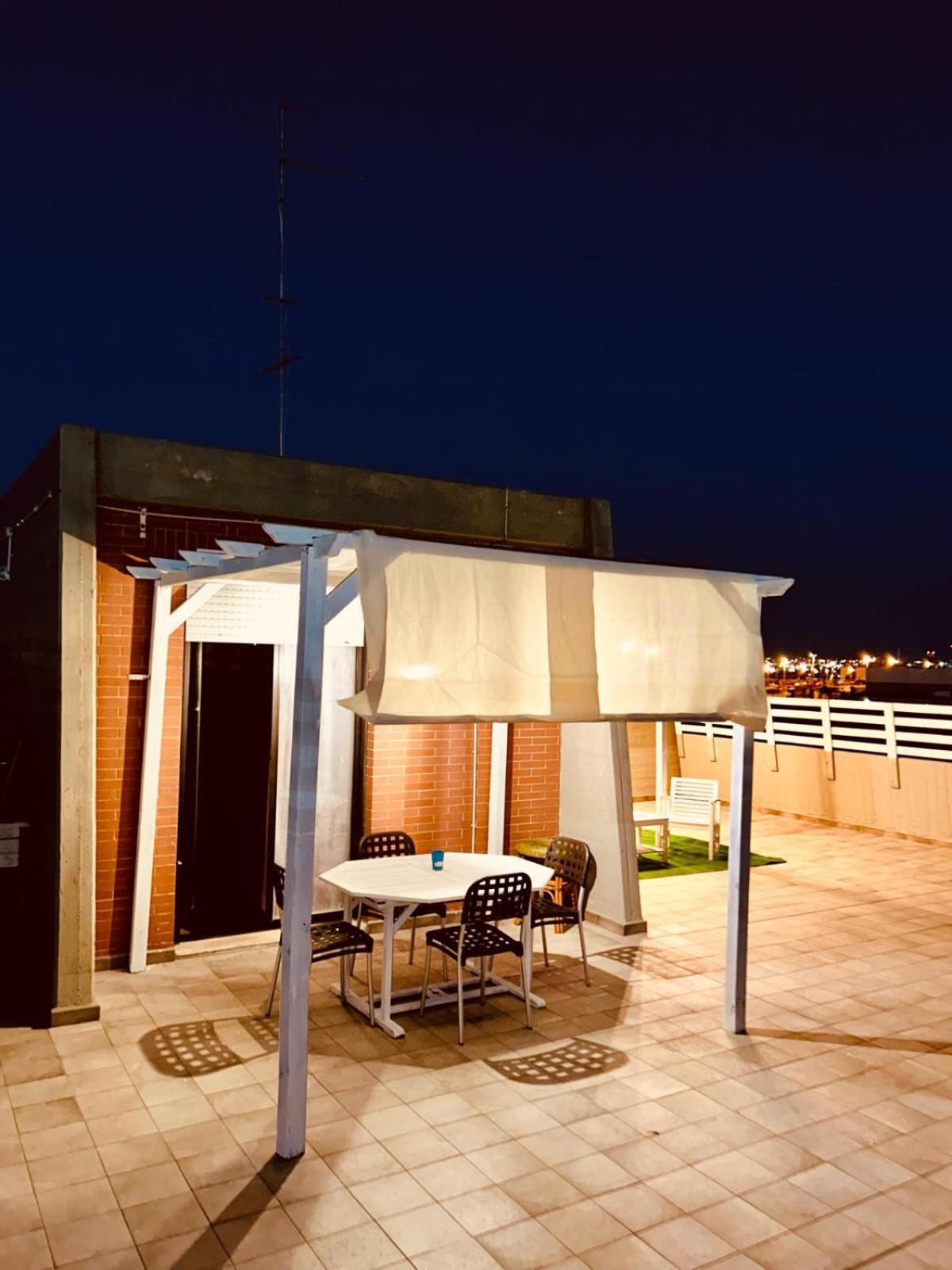 Ferienwohnung Attico Stella Bari Exterior foto